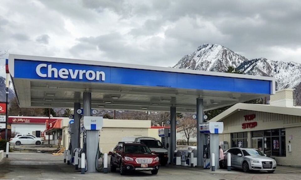 Top Stop Chevron store C45 in Holladay